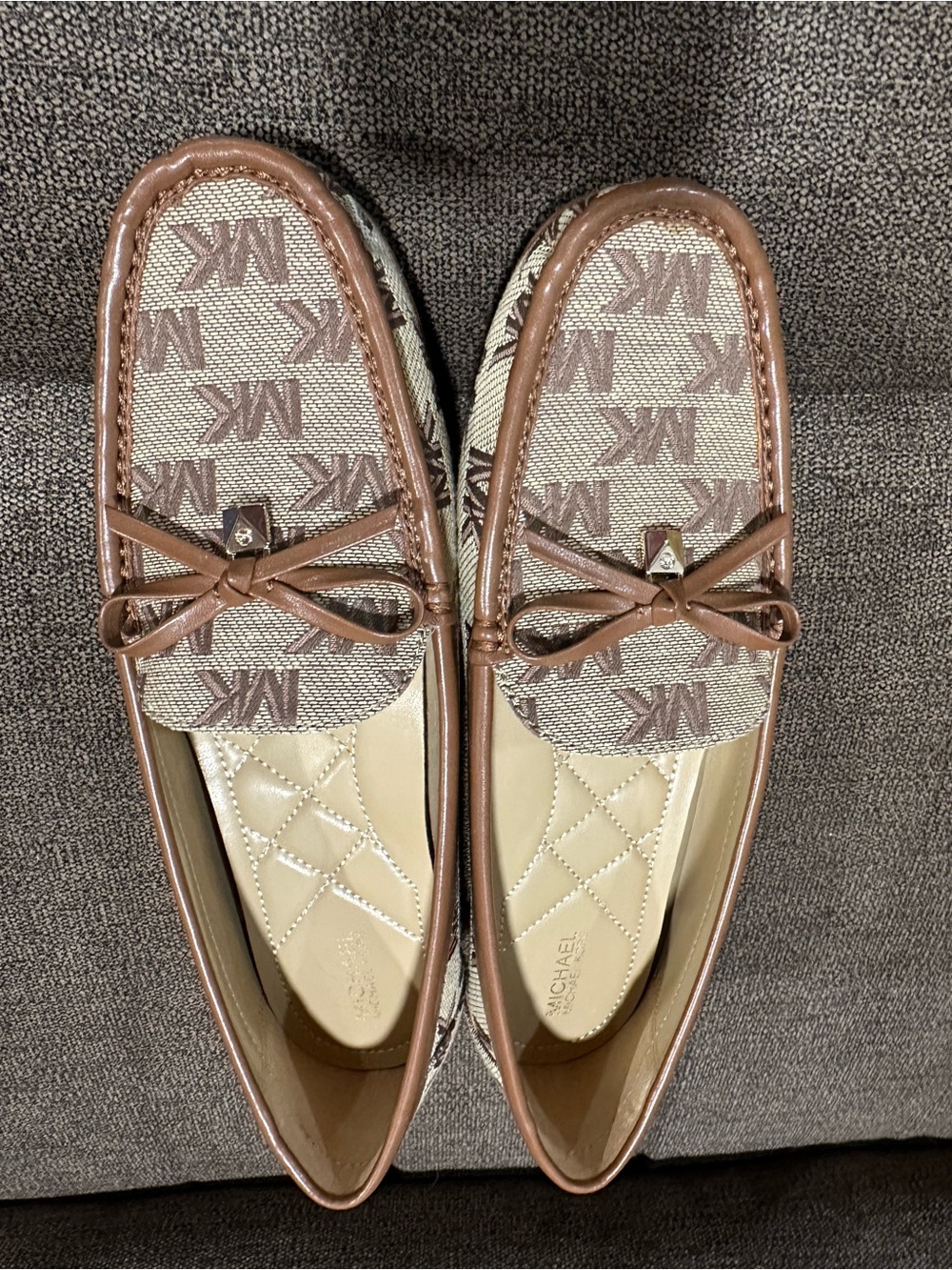 Michael Kors Brown Logo Moccasin Driving Loafers - Beige/Brown - Picture 5 of 6